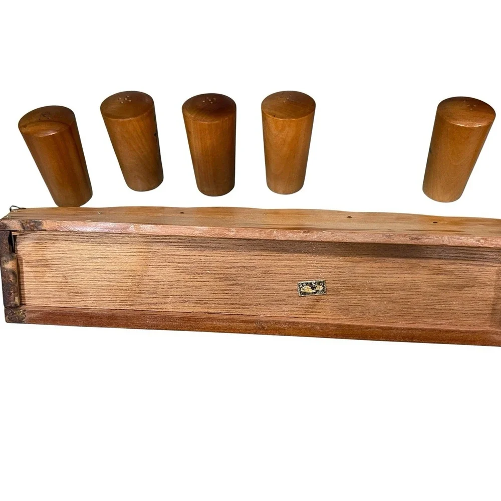 Vintage Wooden Spice Rack Rooster 6 Spice Containers Decor
